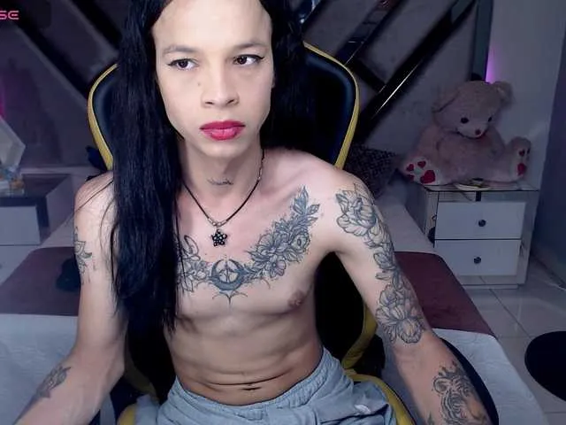 Live sex webcam photo for taylor-hot-xx #289636850