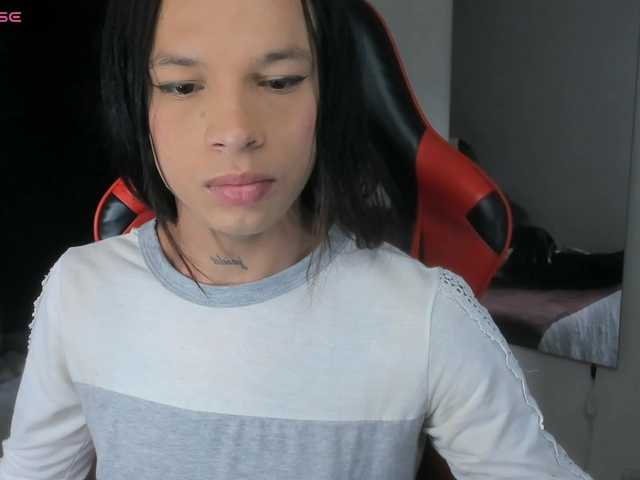 Live sex webcam photo for taylor-hot-xx #291052264
