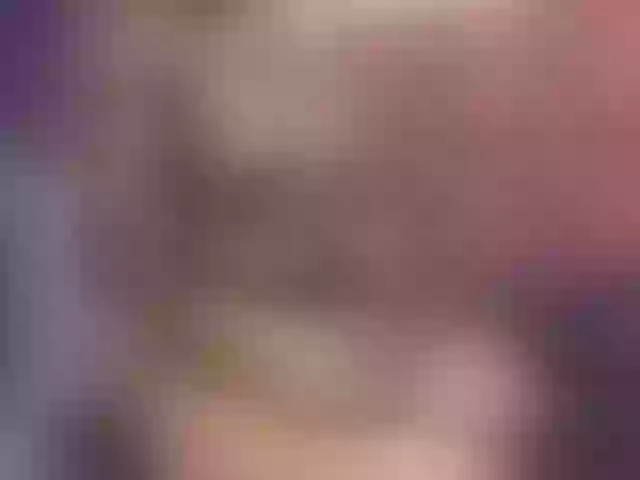 Live sex webcam photo for taylorlee #290566041
