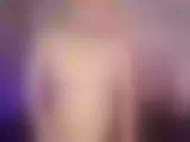 Live sex webcam photo for taylorlee #291878931