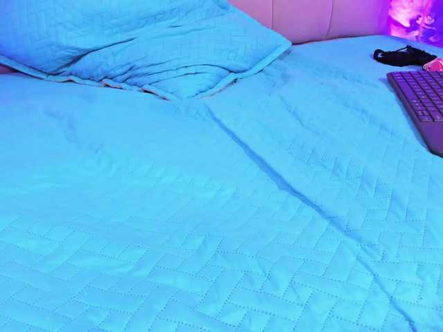 Live sex webcam photo for taylorlee #292167685