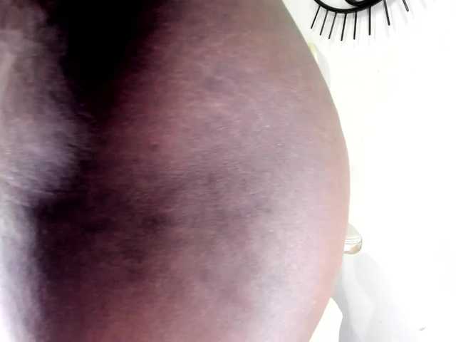 Live sex webcam photo for taylorr-evans #291161714