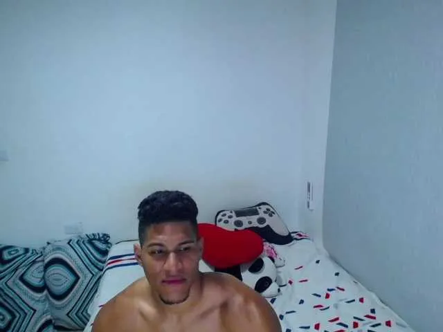 Live sex webcam photo for teddyfit19cm #275688493