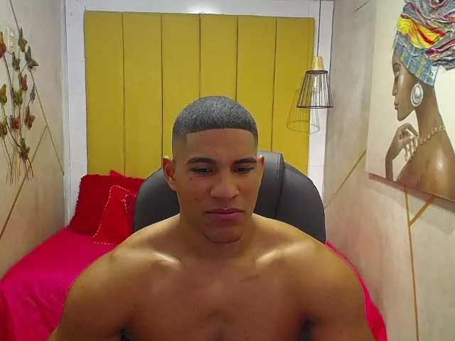 Live sex webcam photo for teddyfit19cm #276418898