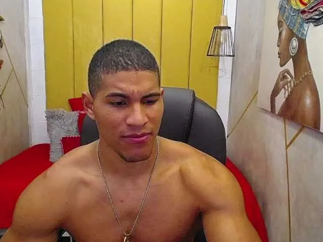 Live sex webcam photo for teddyfit19cm #277125858