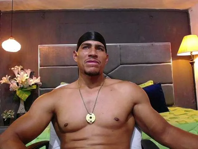 Live sex webcam photo for teddyfit19cm #291088693