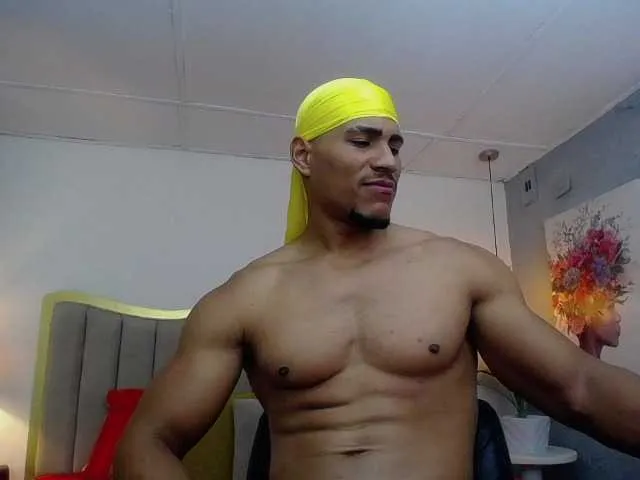 Live sex webcam photo for teddyfit19cm #291350213