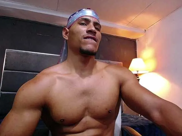 Live sex webcam photo for teddyfit19cm #291441051