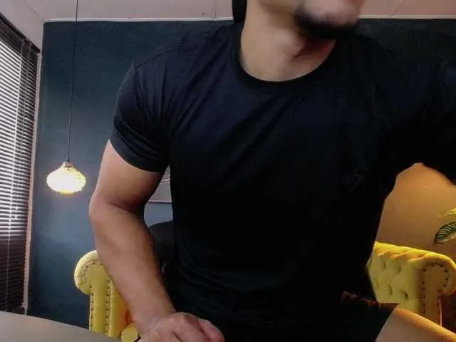 Live sex webcam photo for teddyfit19cm #291742503