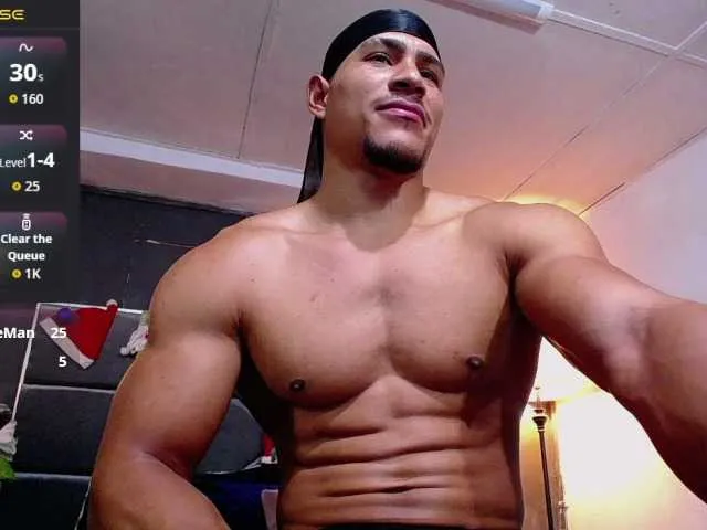 Live sex webcam photo for teddyfit19cm #292396009