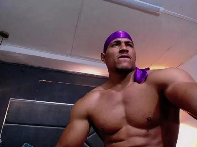 Live sex webcam photo for teddyfit19cm #292741768