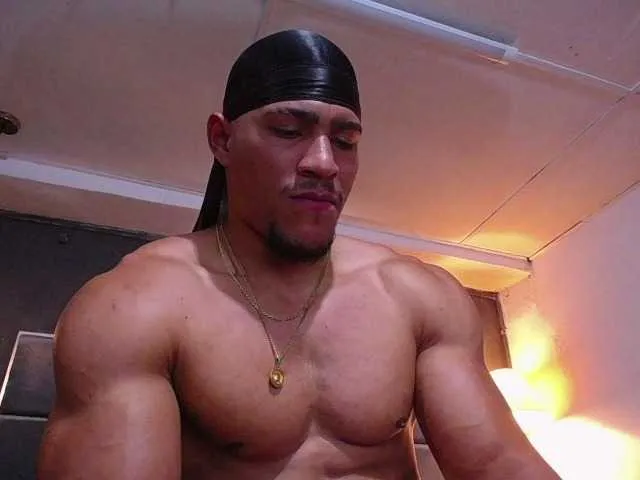 Live sex webcam photo for teddyfit19cm #293275951