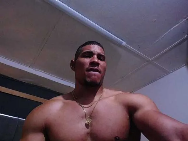 Live sex webcam photo for teddyfit19cm #293675825