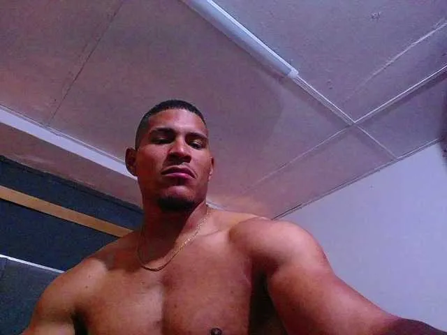 Live sex webcam photo for teddyfit19cm #294055658