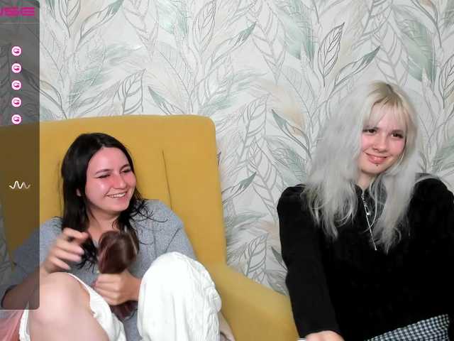 Live sex webcam photo for tellawwlizzy #276160247