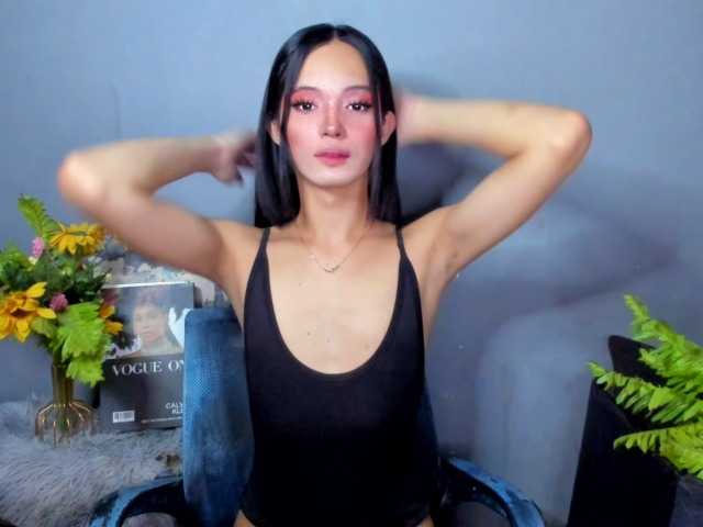 Live sex webcam photo for tgirlsassy69 #277846797