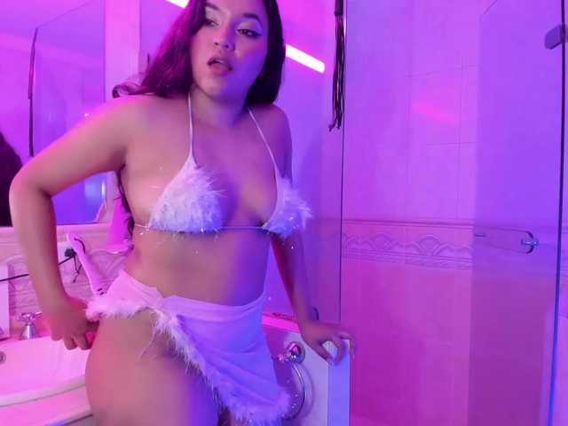 Live sex webcam photo for thaliadaza #272720807