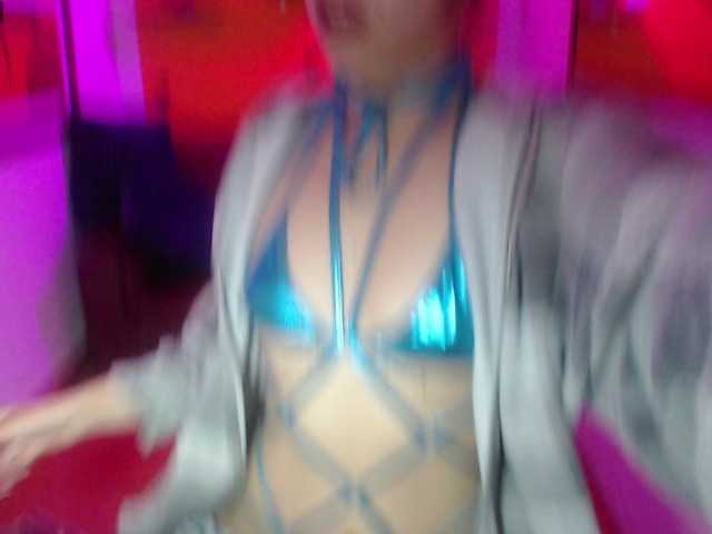 Live sex webcam photo for thania-ink #276902242