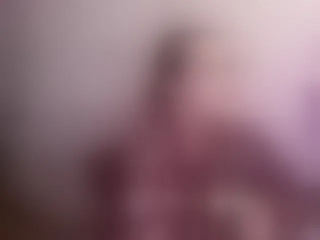 Live sex webcam photo for the-princese #292735958