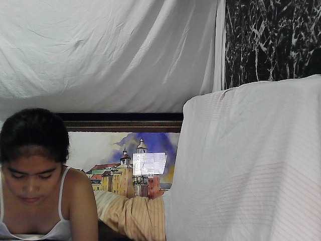 Live sex webcam photo for thea19 #273582679