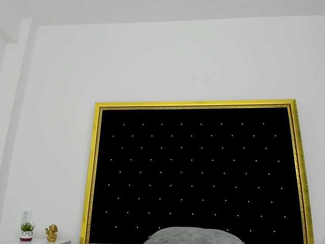 Live sex webcam photo for Theajoy #276914032