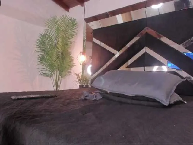 Live sex webcam photo for thebigpam #276586489