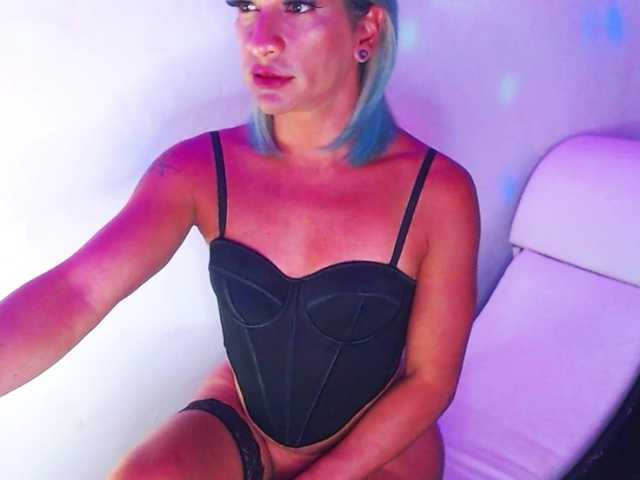 Live sex webcam photo for theboss-thebitch #290992265