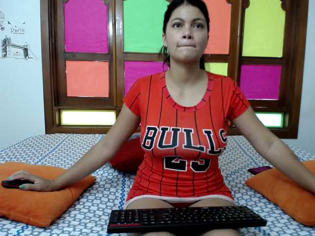 Live sex webcam photo for thedemons2021 #272401872