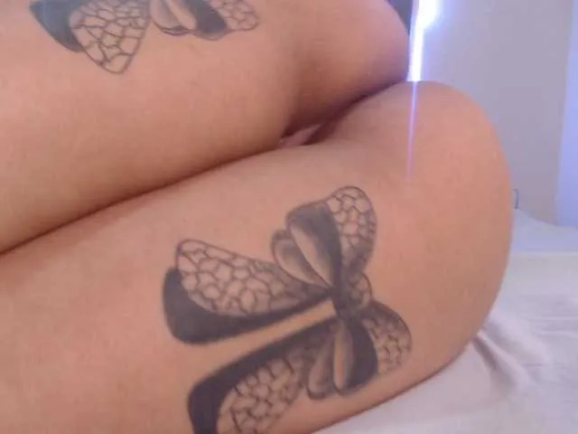 Live sex webcam photo for thefuckgirl #271935811