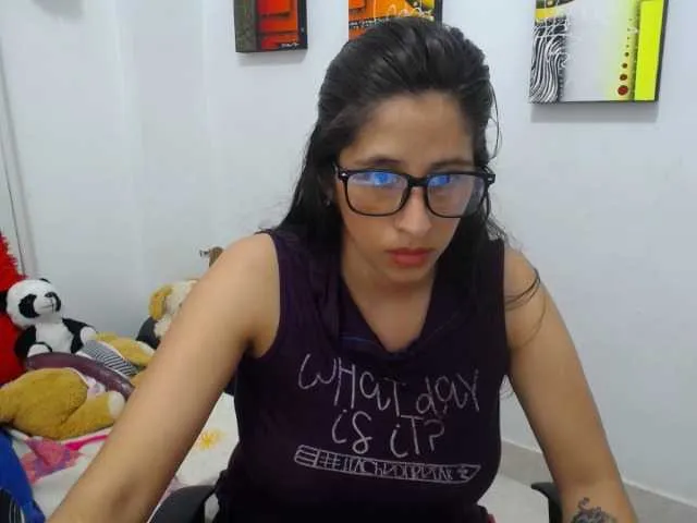 Live sex webcam photo for thelesbianhot #274564308