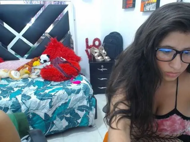 Live sex webcam photo for thelesbianhot #274741073