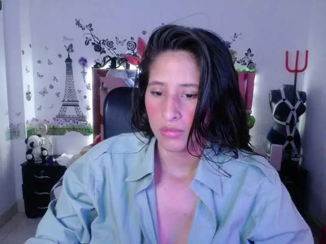 Live sex webcam photo for thelesbianhot #275485876