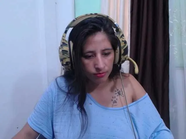 Live sex webcam photo for thelesbianhot #276475480