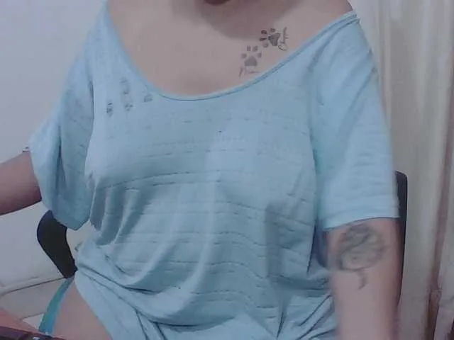 Live sex webcam photo for thelesbianhot #276485001