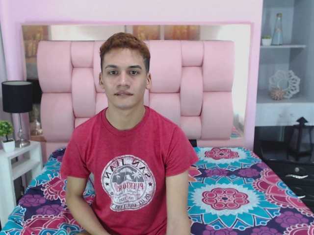 Live sex webcam photo for theothink #278130990