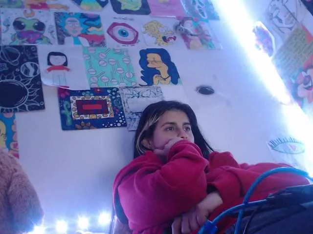 Live sex webcam photo for theplayful #290389792