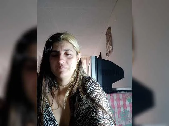 Live sex webcam photo for theplayful #290833979