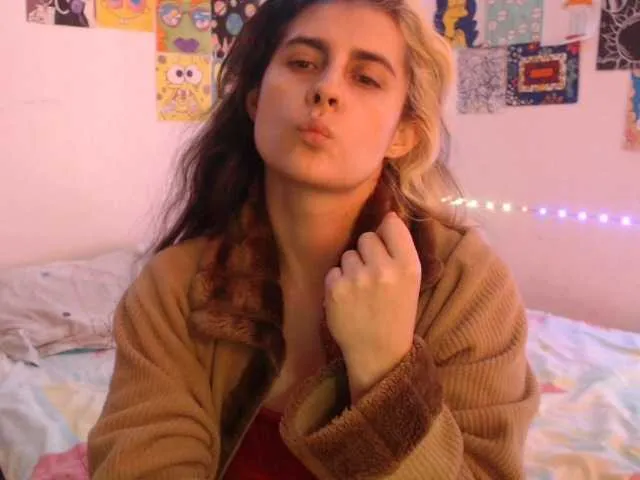 Live sex webcam photo for theplayful #291064327