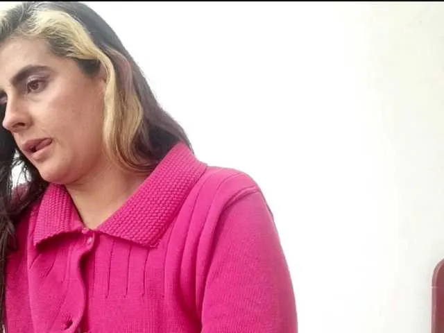 Live sex webcam photo for theplayful #291132838