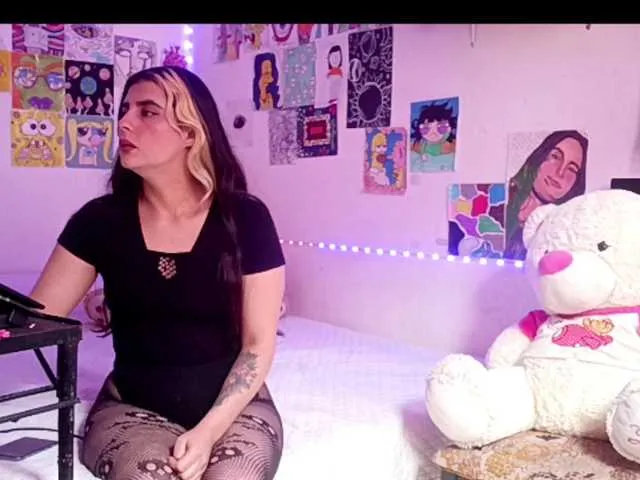 Live sex webcam photo for theplayful #291214302