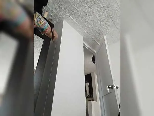 Live sex webcam photo for theplayful #291406669