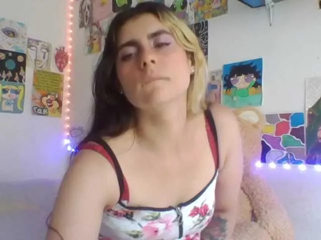 Live sex webcam photo for theplayful #291773521