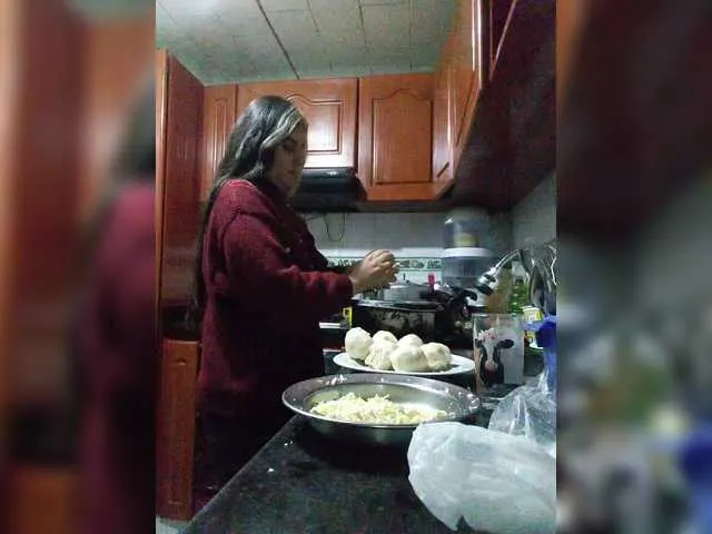 Live sex webcam photo for theplayful #292131791