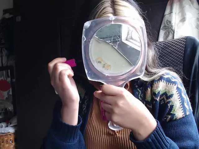 Live sex webcam photo for theplayful #292144149