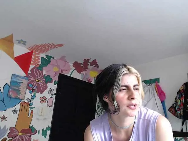 Live sex webcam photo for theplayful #292163553