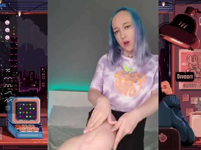 Live sex webcam photo for thetrixy #276872520