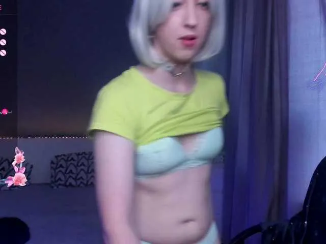 Live sex webcam photo for thetrixy #290021592