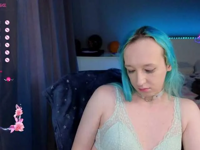 Live sex webcam photo for thetrixy #290184043