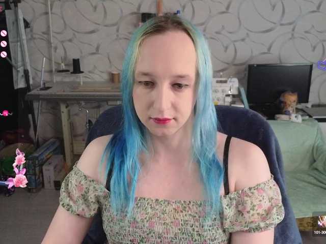 Live sex webcam photo for thetrixy #291931188