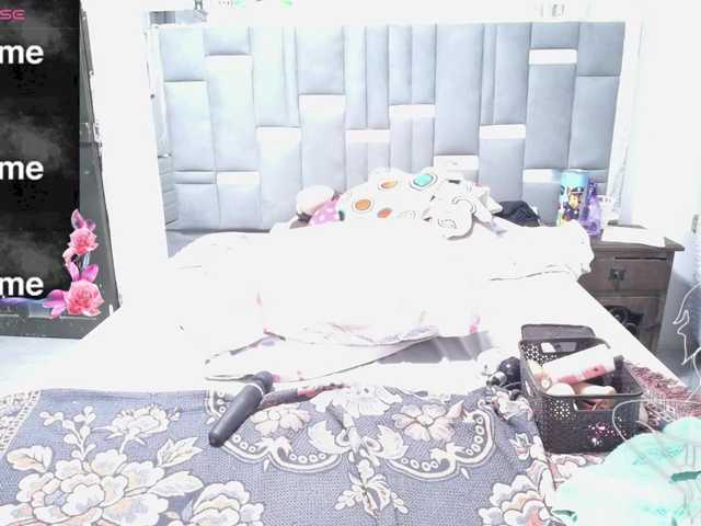 Live sex webcam photo for thickebonymilf #291211463